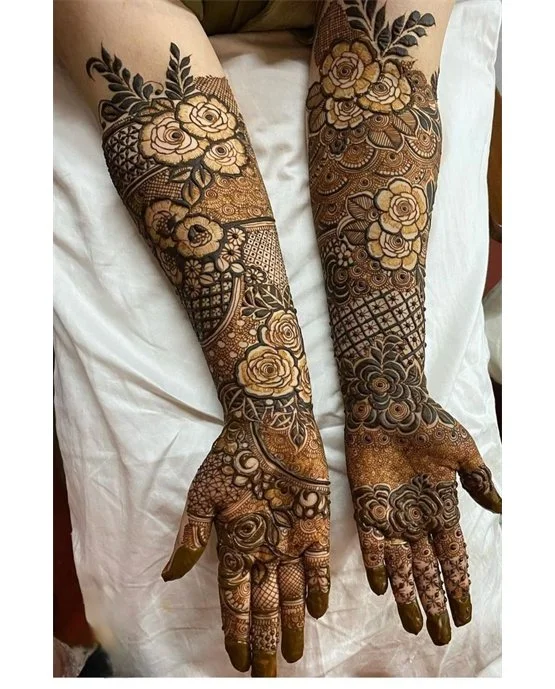 Sleek Orchid With Fusion Along Modern Full Hand Mehndi Design